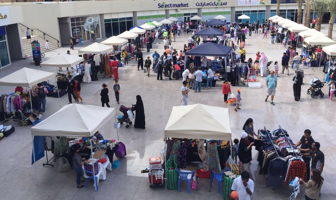 File : abudhabi-fleamarket
